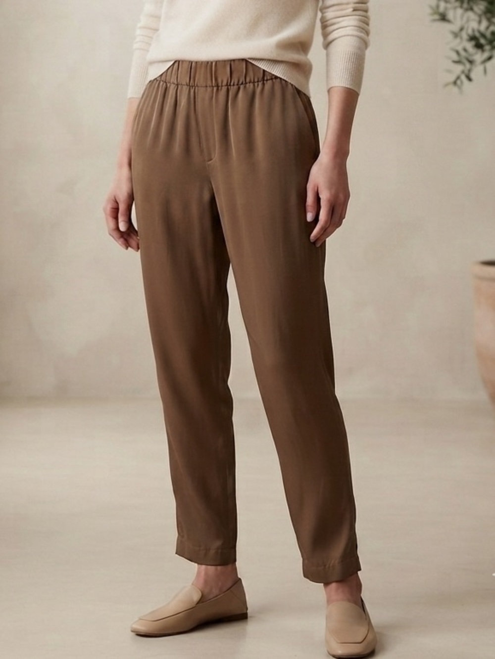 Elizabeth Suzann Sz L 100% Silk Brown Relaxed Tapered Leg Pants